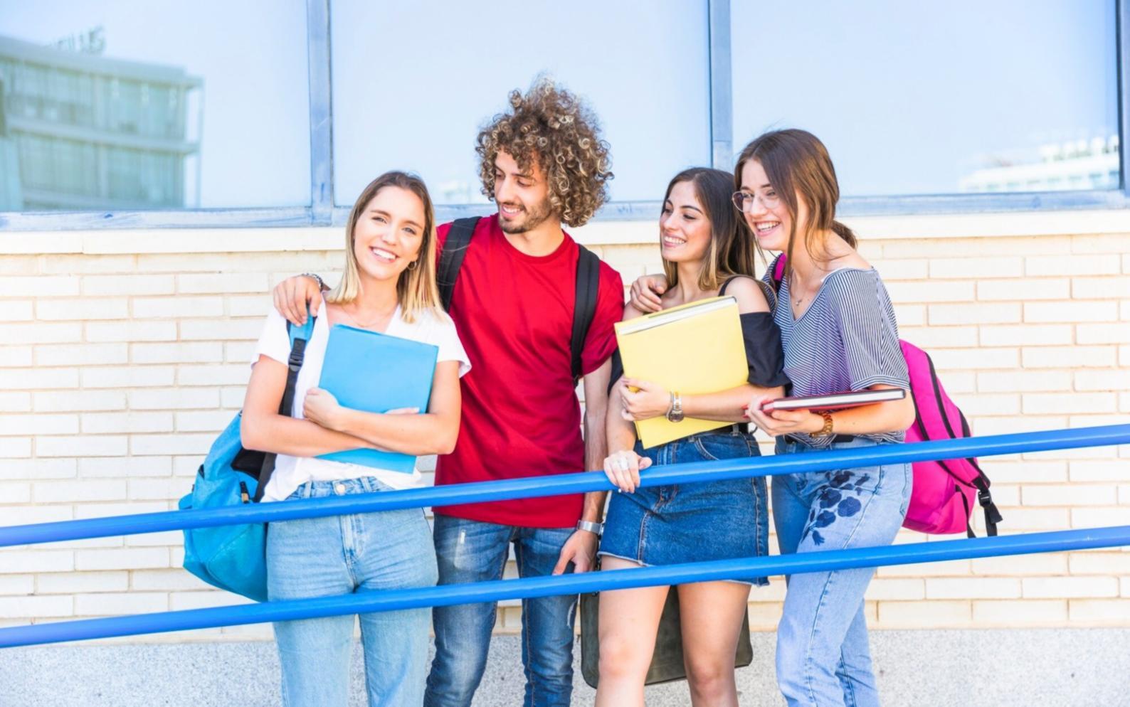 Групповые занятия по расширению словарного запаса